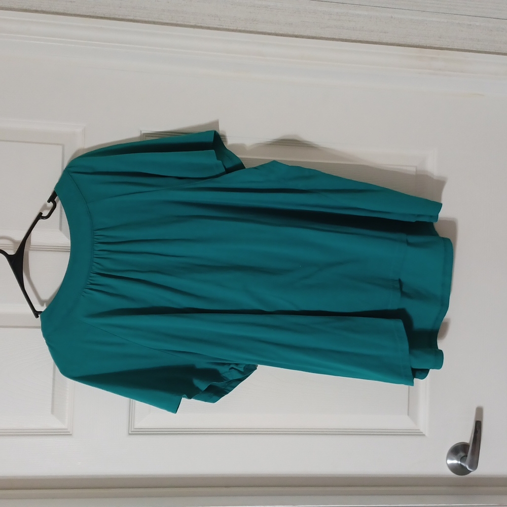 Top - Picture 4 of 4